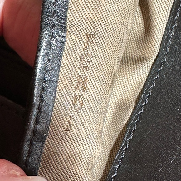 Fendi Rare Wallet - Picture 10 of 12